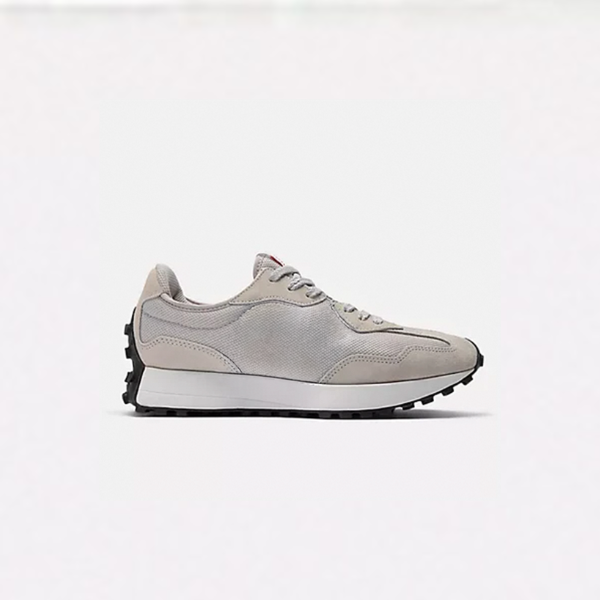Sneaker – C N327