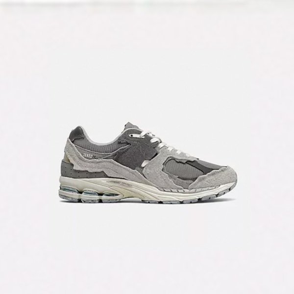 Sneaker – C N2002R