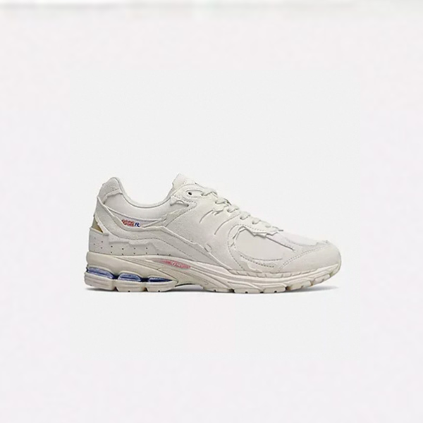 Sneaker – C N2002R