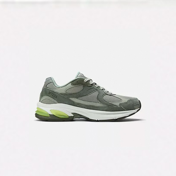 Sneaker – C N2010