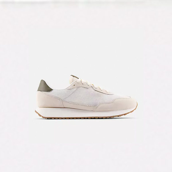 Sneaker – C N237