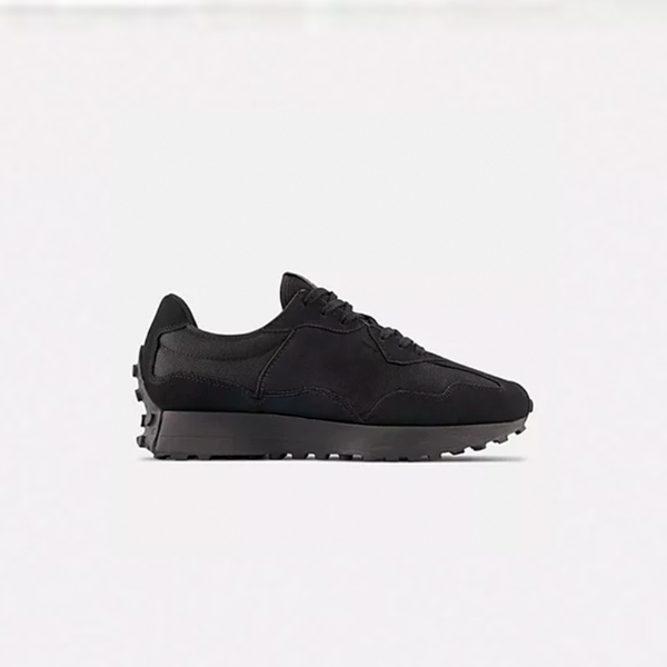 Sneaker – C N327