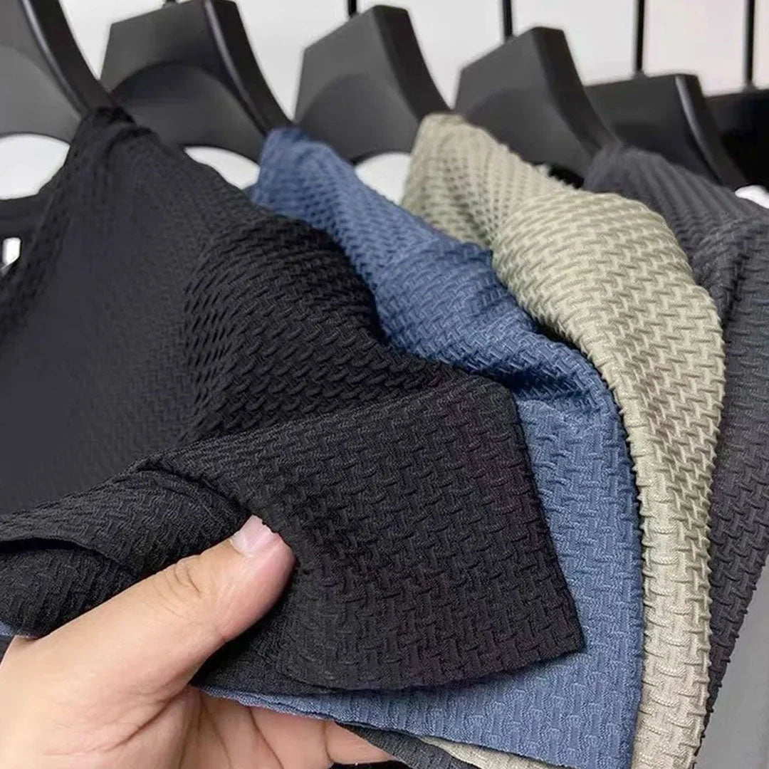 Arden – Ultra-comfortable Men's Crewneck T-Shirt
